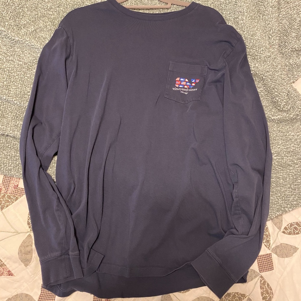 mens long sleeve vineyard vines shirt Chicago